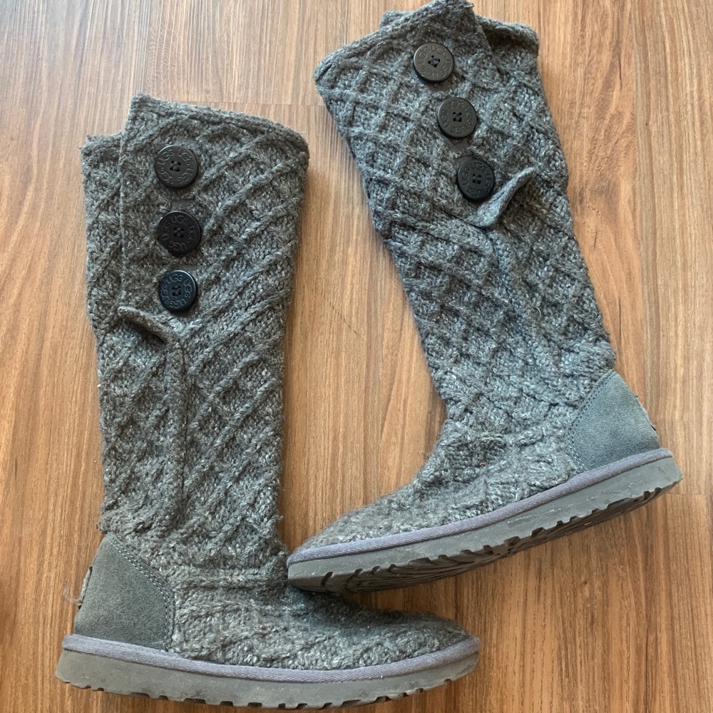 Ugg Lattice Cardy Boot - Gray Size 6 - image 5